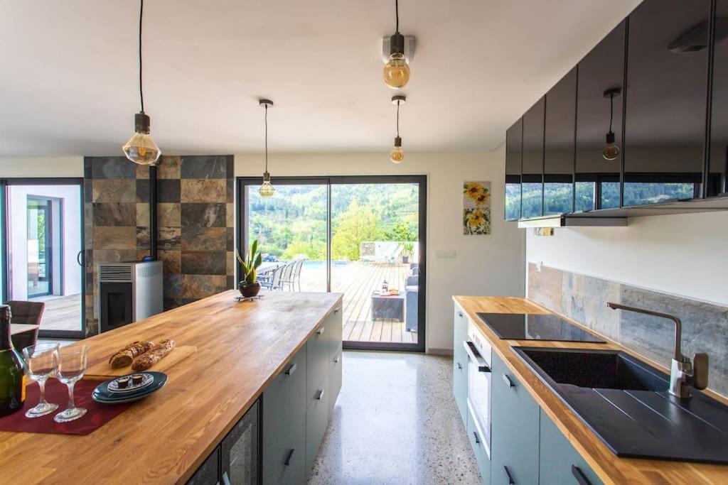 Villa Blanche, Contemporary, Cathars, Couiza, Carcassonne Екстериор снимка